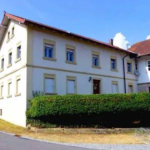 Merzbach - Wohnen Wie Im Museum Mit Komfort Apartment Untermerzbach